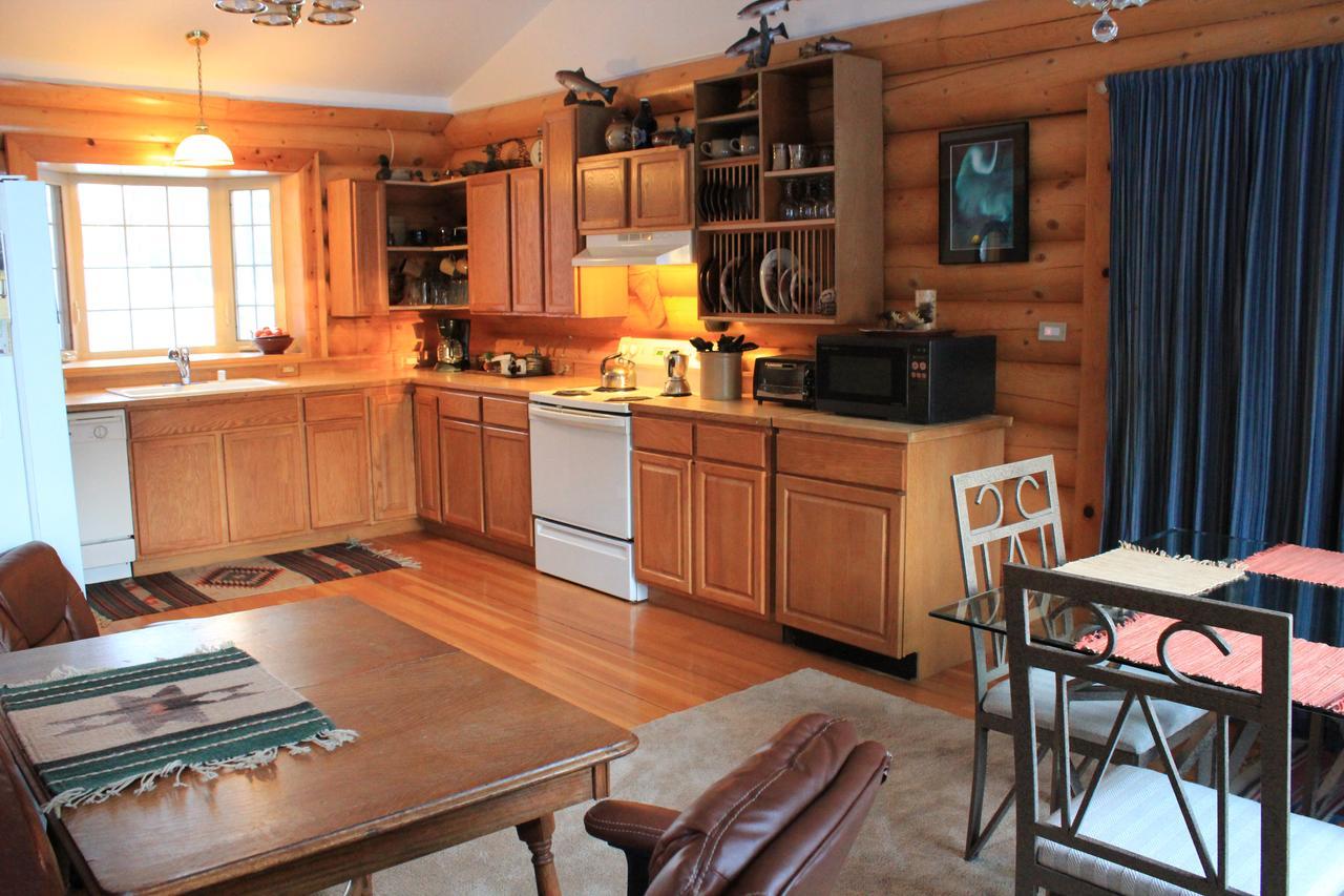 Meandering Moose Lodging Talkeetna Exterior photo
