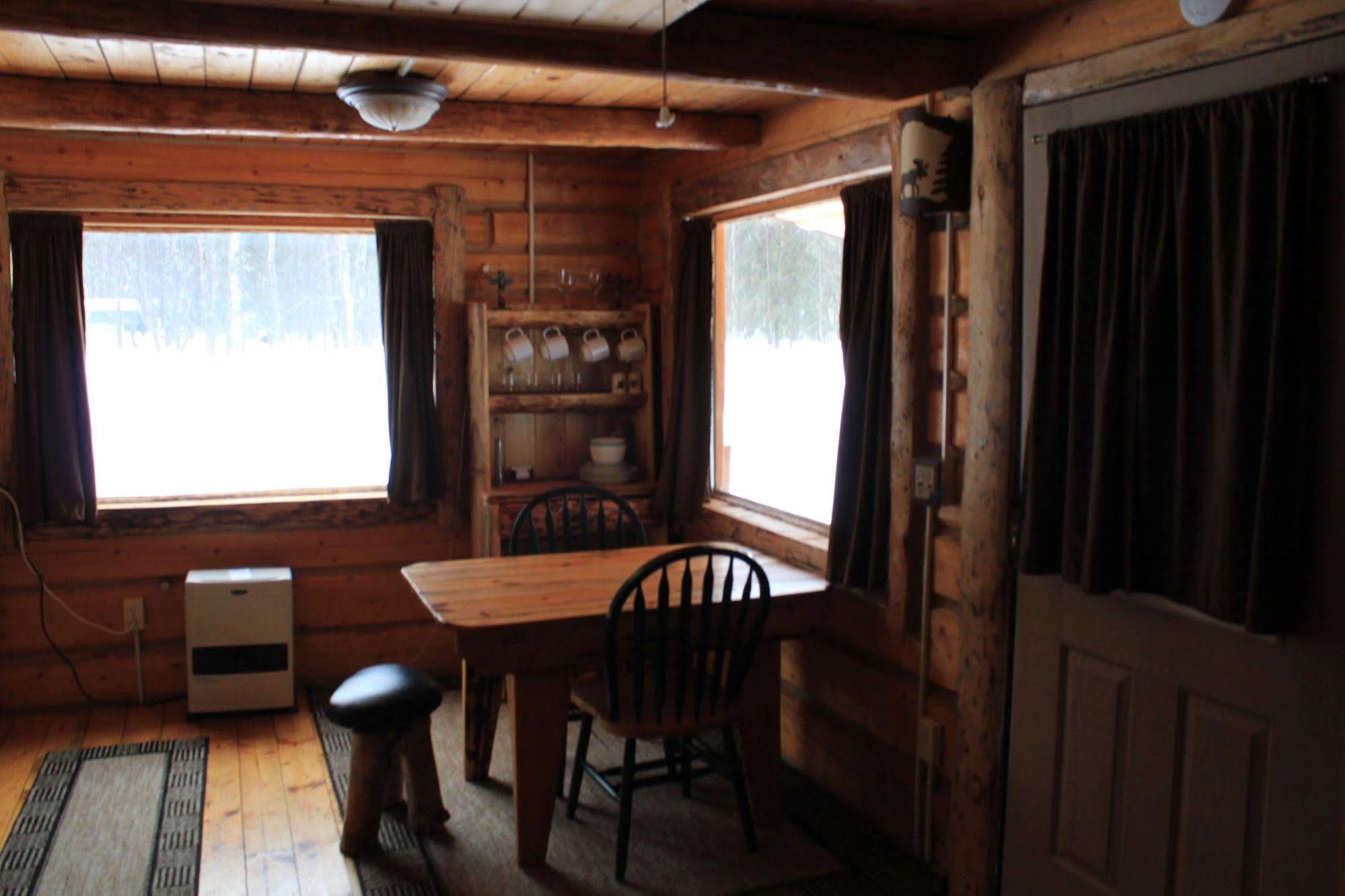 Meandering Moose Lodging Talkeetna Exterior photo